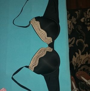 Black and nude lace Calvin Klein bra